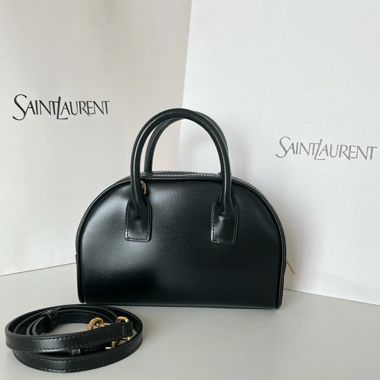 Классические Сумки Женские Saint Laurent 18610964
