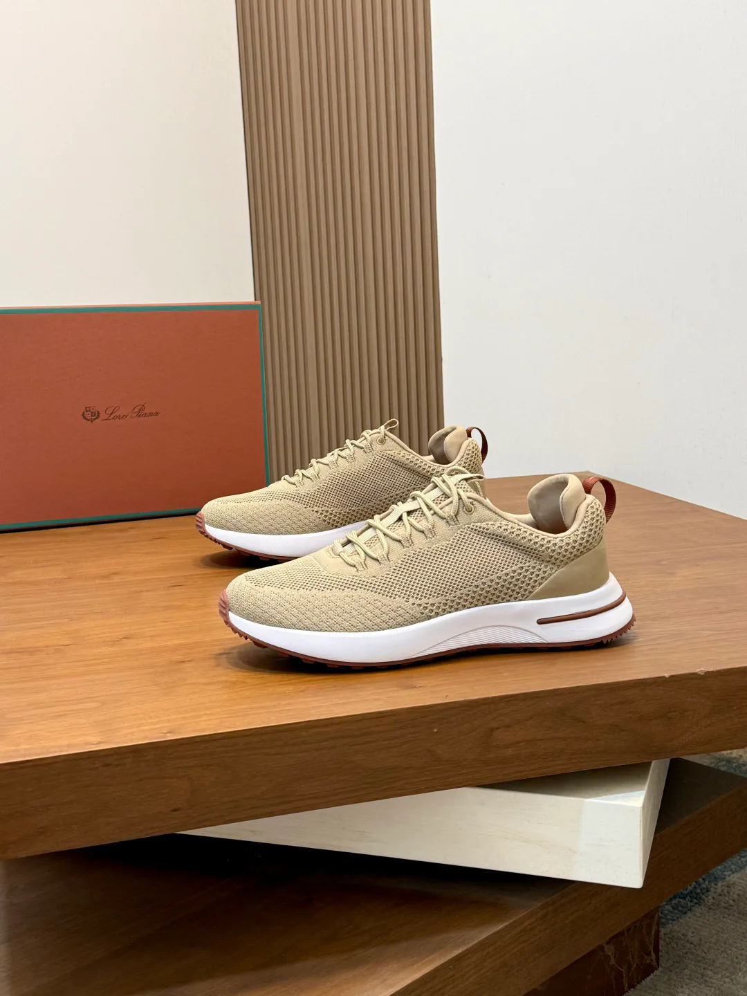 Men's Sneakers LORO PIANA 17830563
