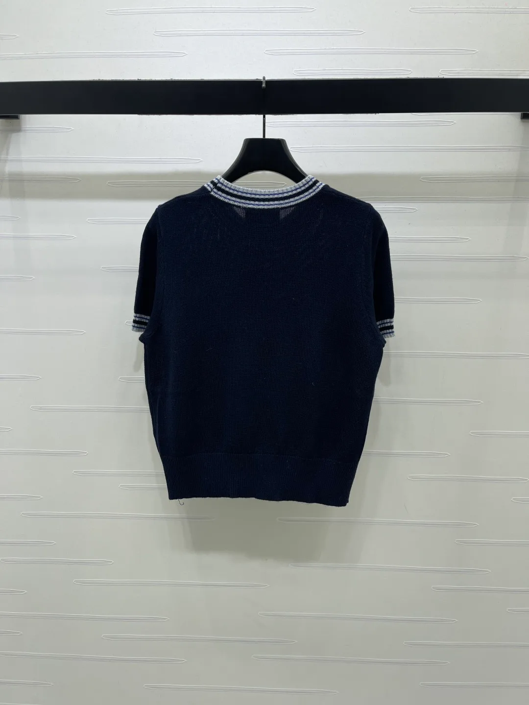 Women's T-Shirts PRADA 17612803