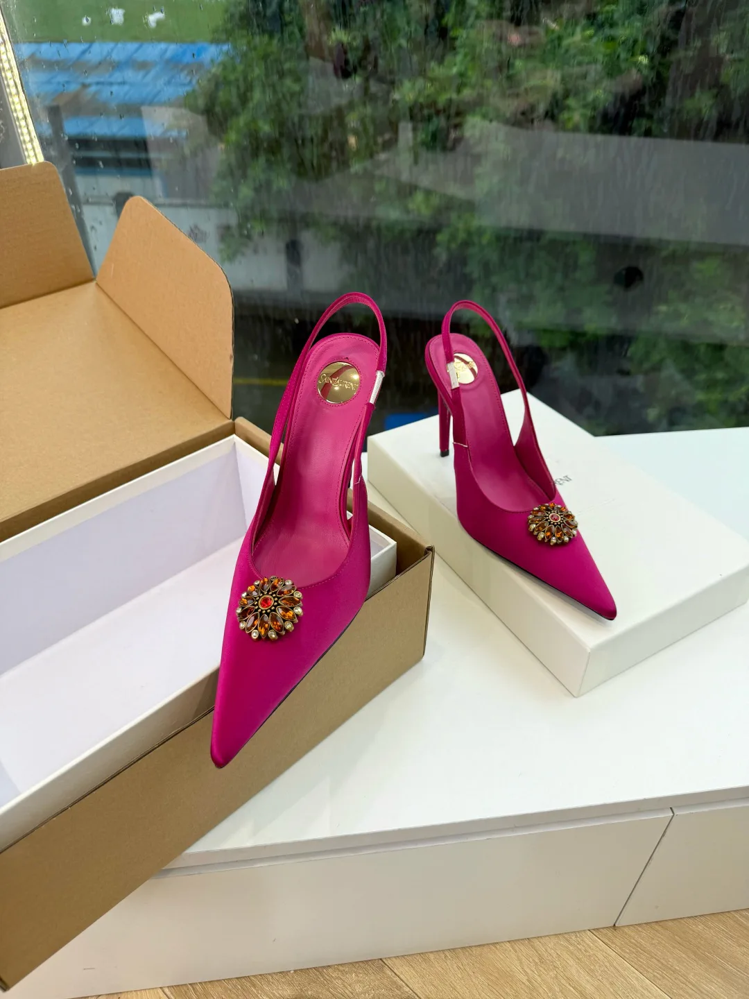 Women's Heels SAINT LAURENT 18104156
