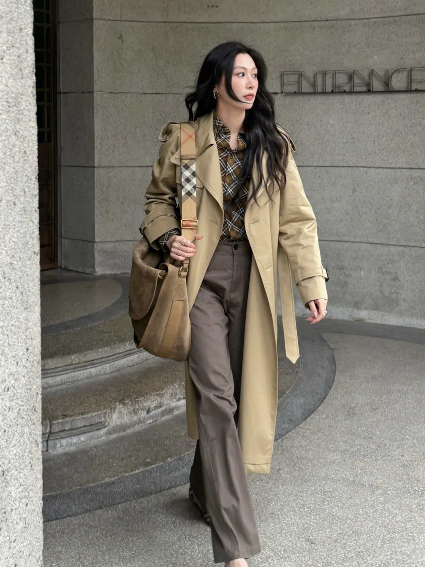 Women's Trench Coats BURBERRY 17906722