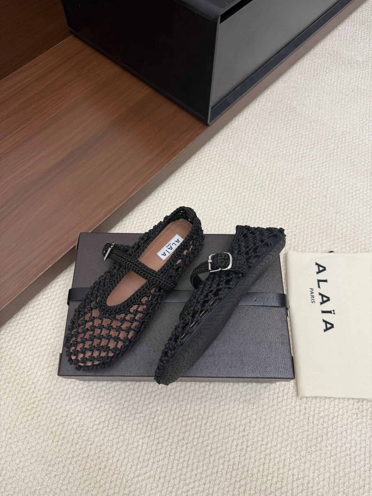 Women's Ballet Flats ALAIA 18042030