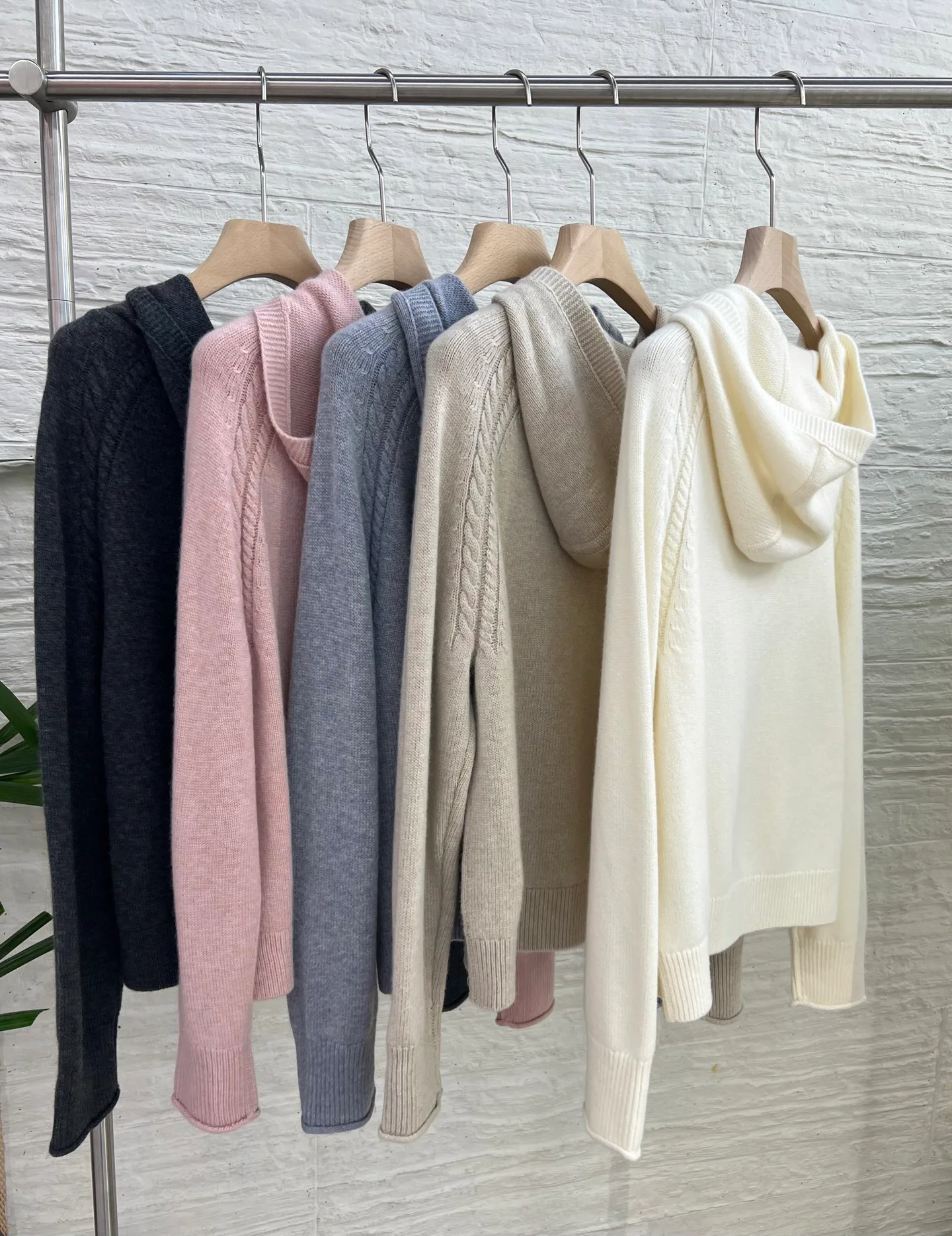 Women's Jumpers And Sweaters LORO PIANA 18014376