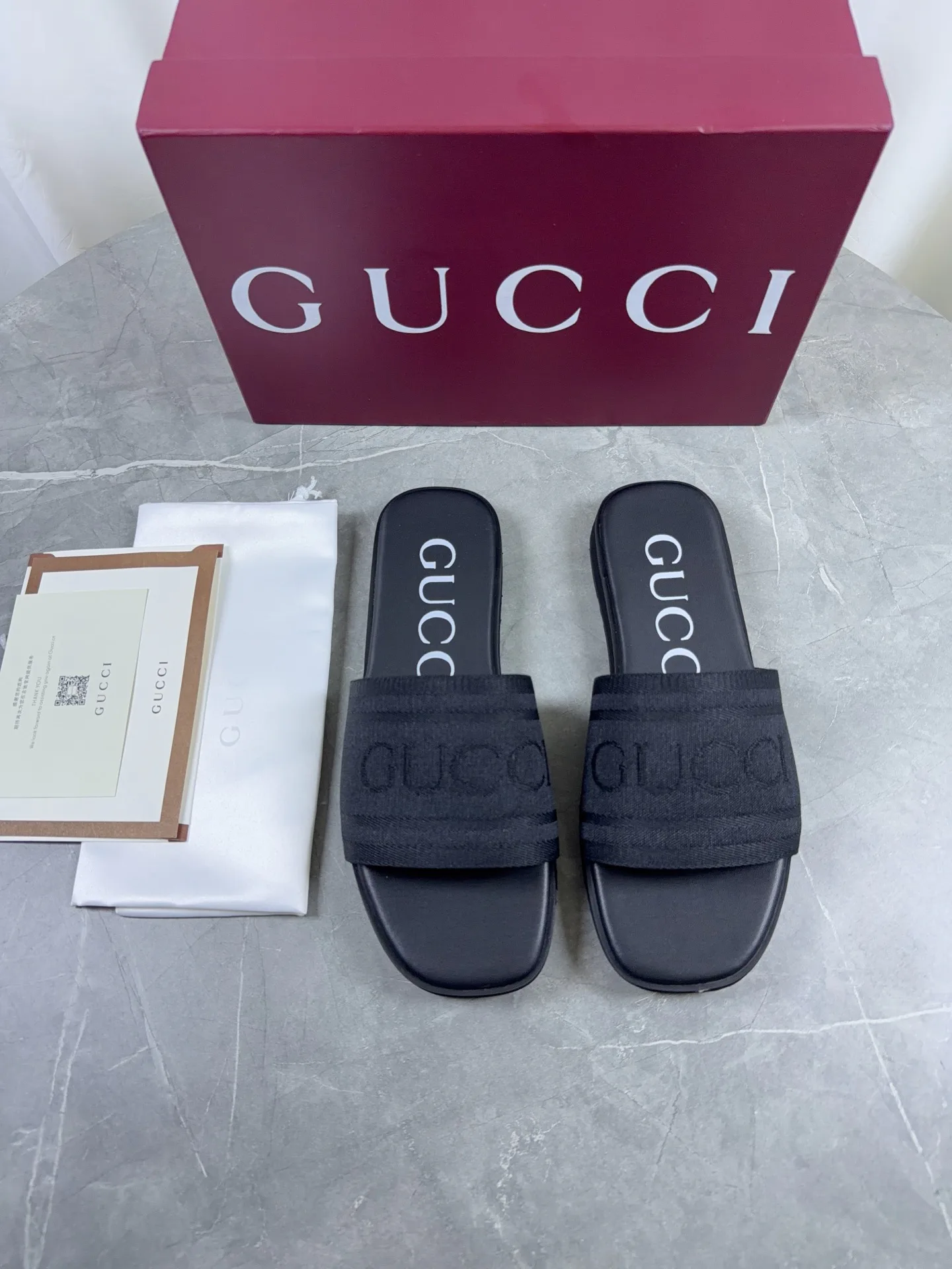 Women's Flip-Flops GUCCI 17803862