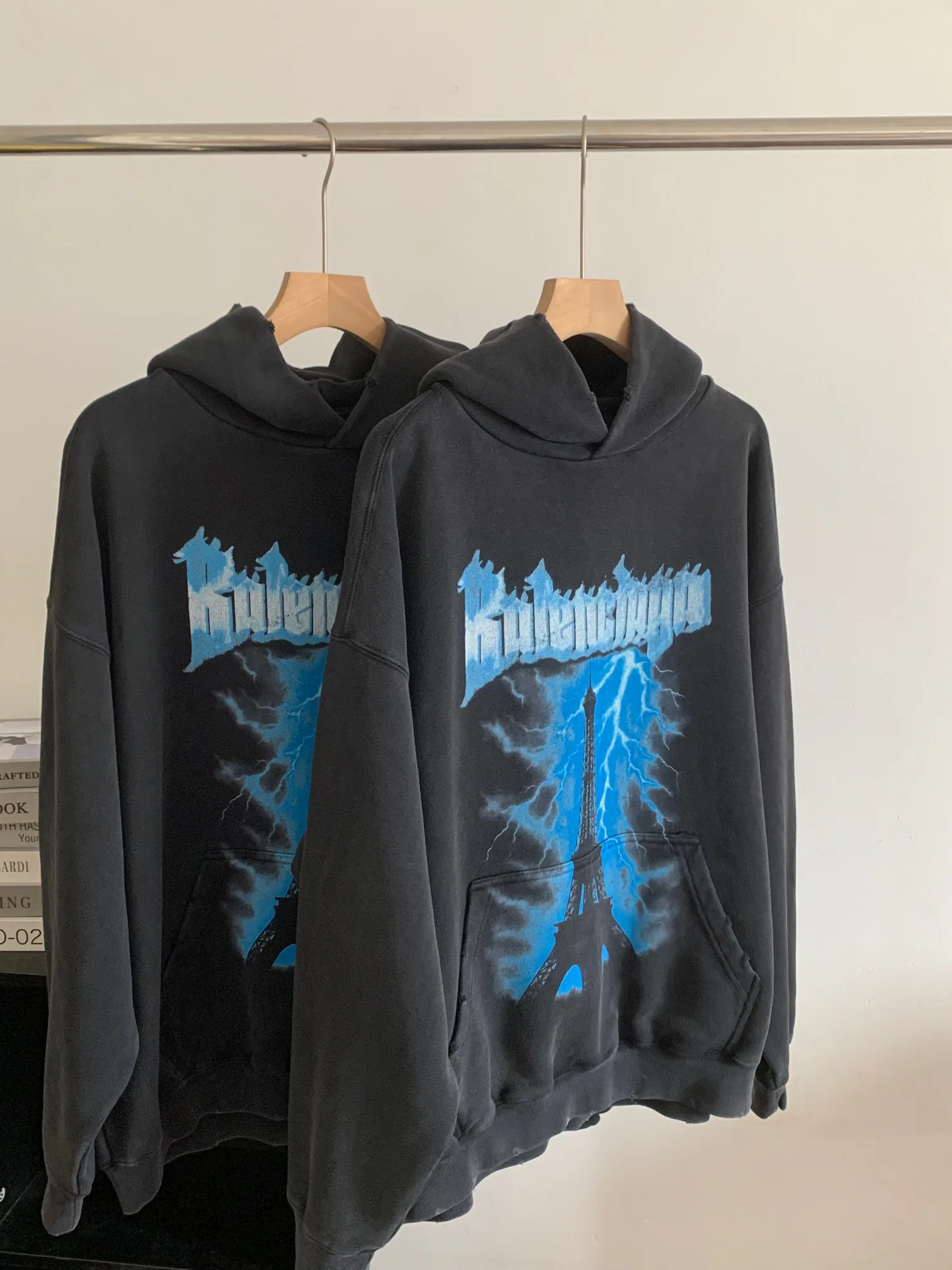 Women's Sweatshirts And Hoodies BALENCIAGA 18131453