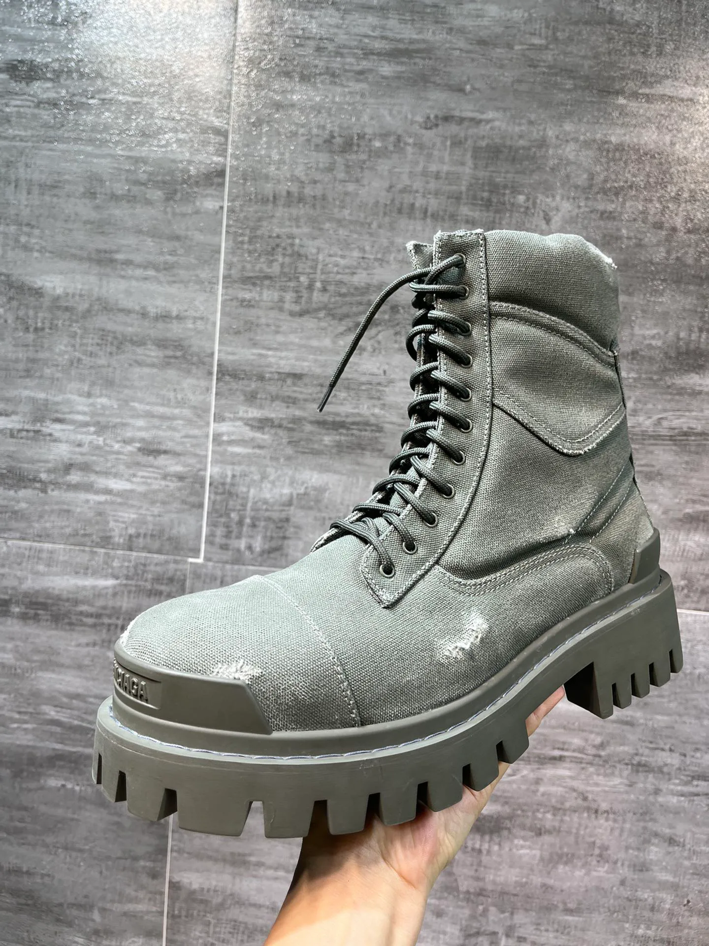 Ботинки Мужские Balenciaga 18677681