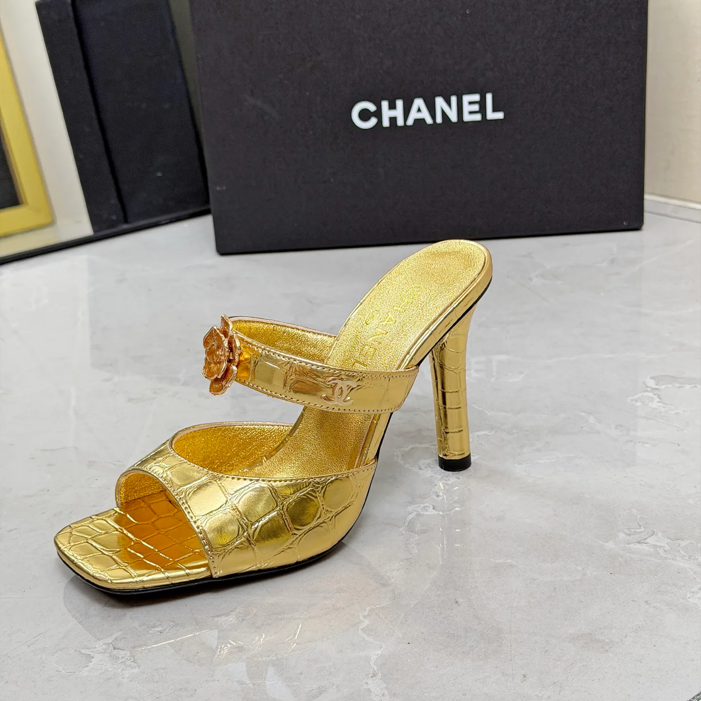 Women's Open-Toe Sandals CHANEL 17335030