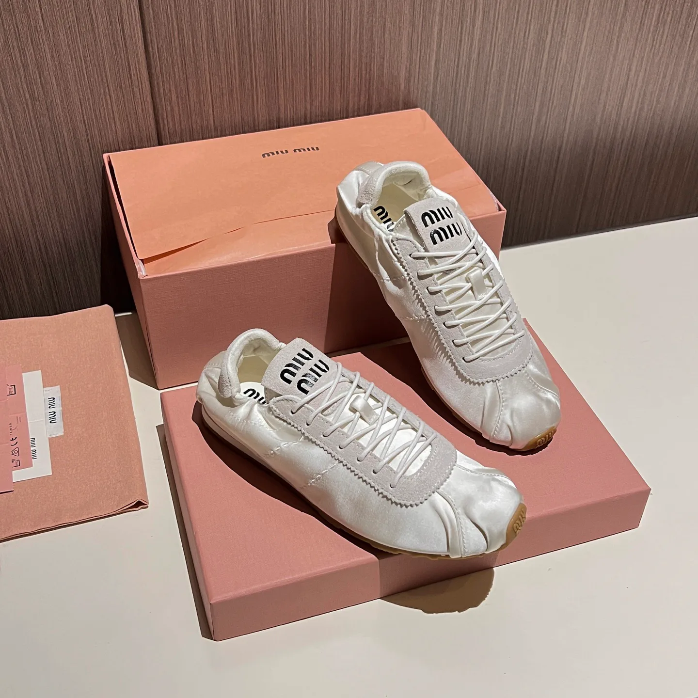 Women's Sneakers MIU MIU 17968600