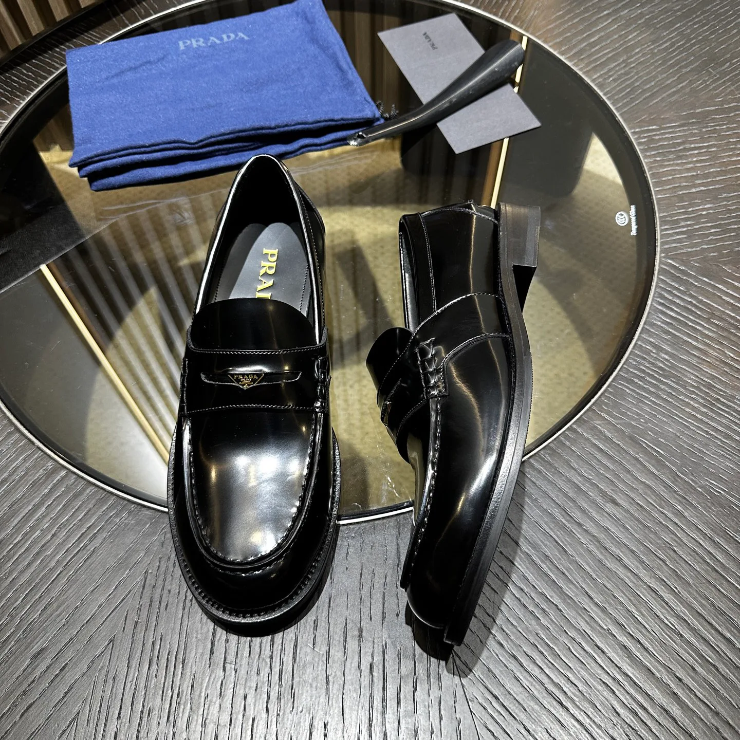 Men's Loafers And Dress Shoes PRADA 18192308