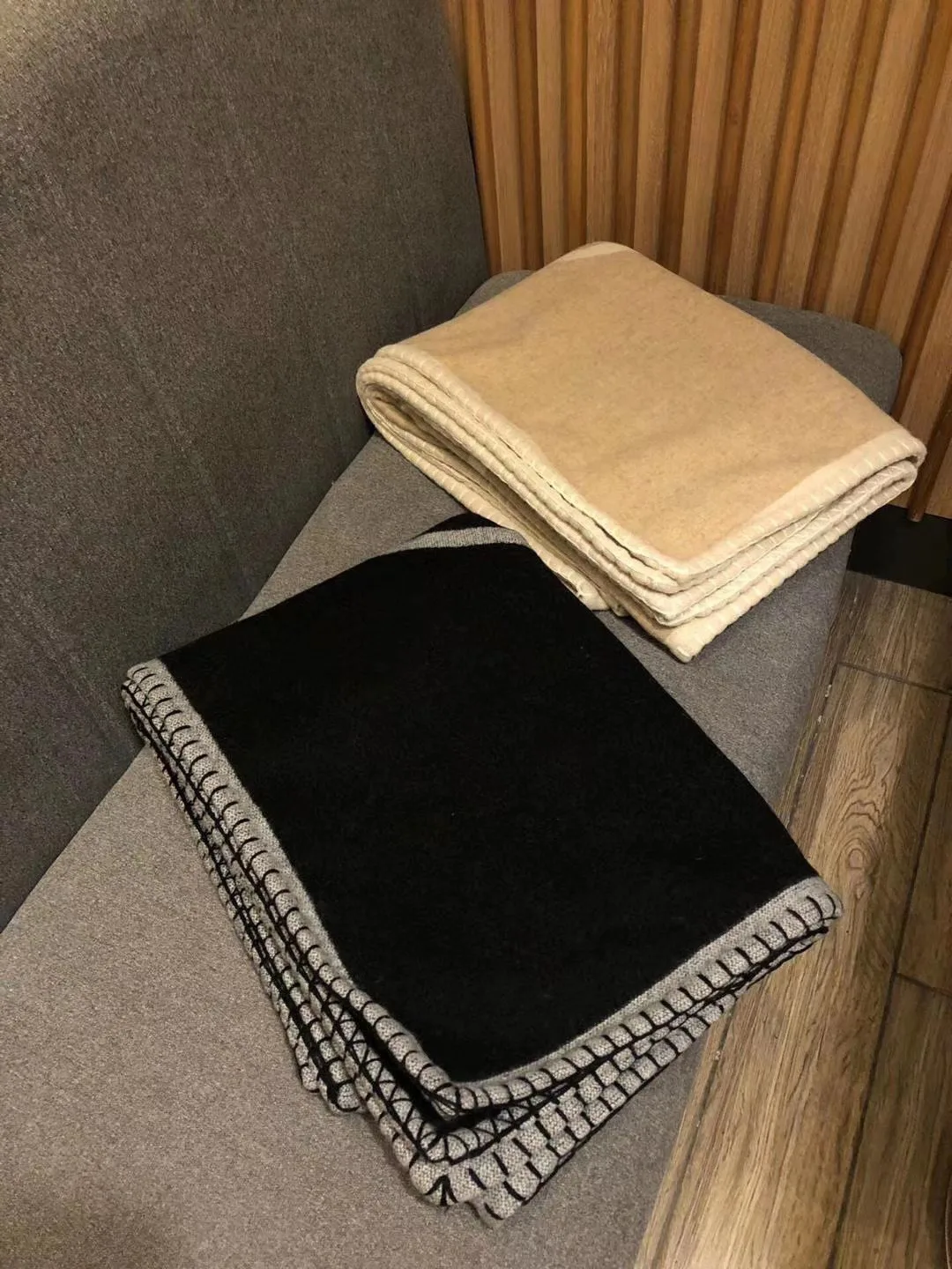 Textiles CHANEL 18002661