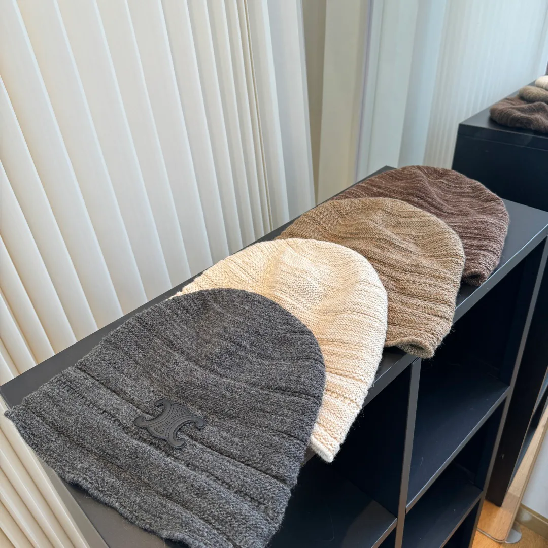 Hats CELINE 18198455