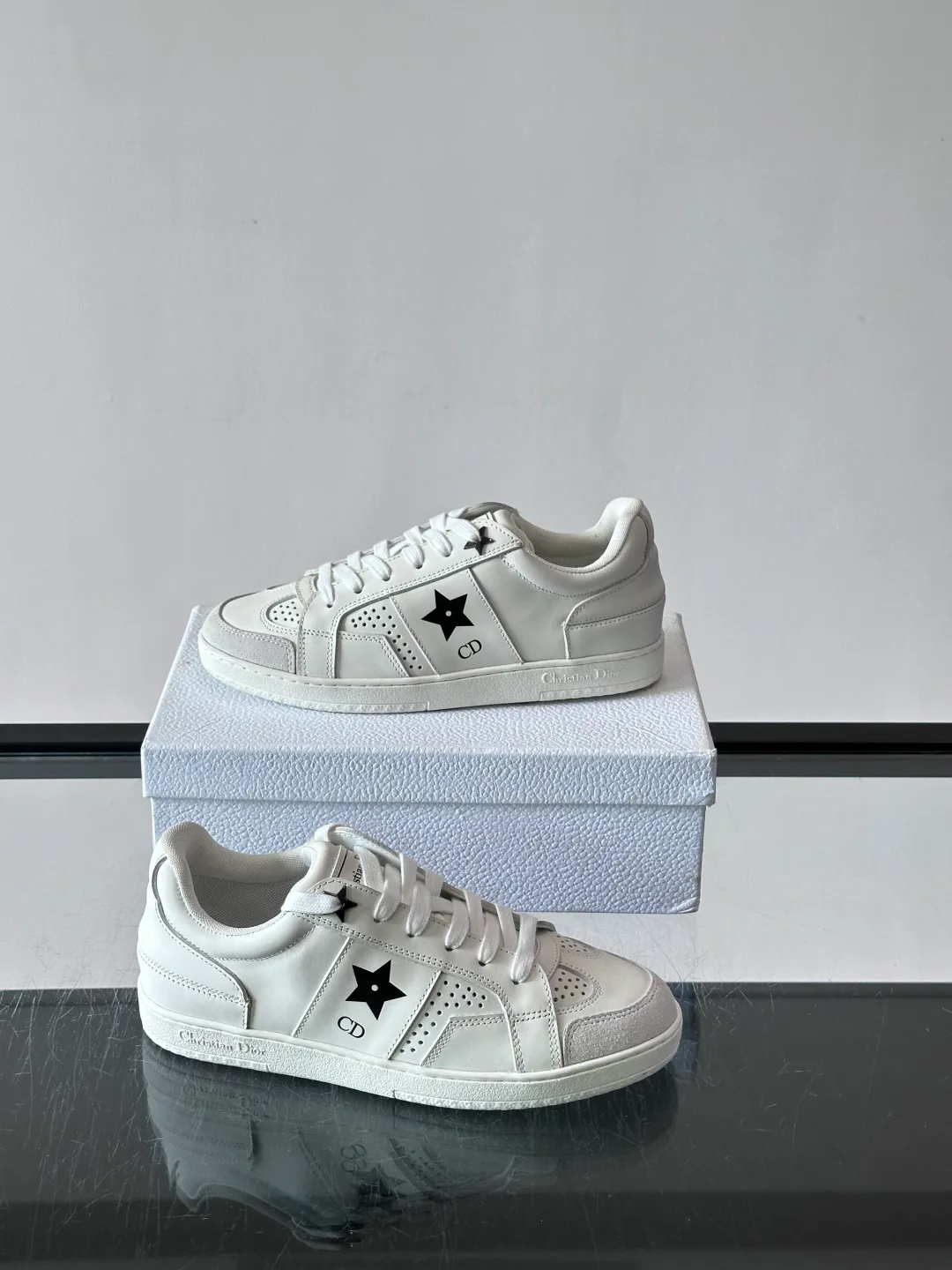 Women's Sneakers CHRISTIAN DIOR 17914076