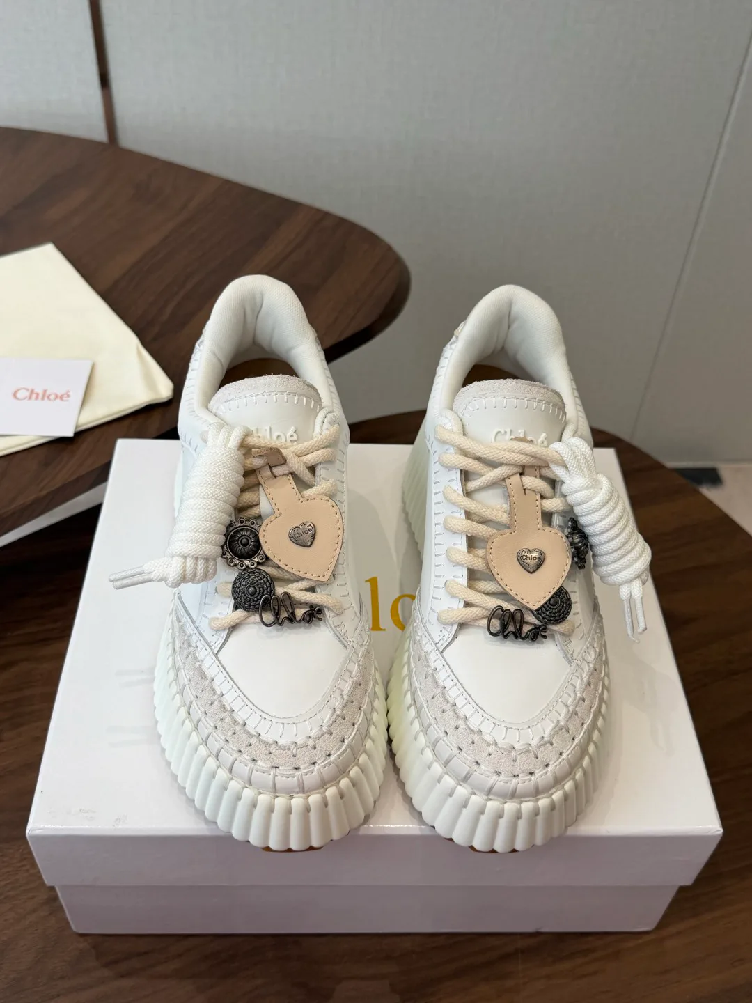Women's Sneakers CHLOE 18183050