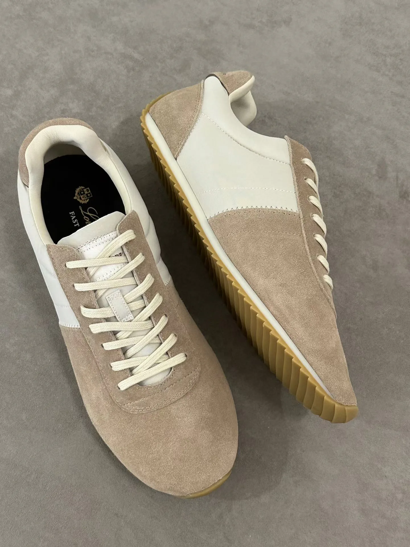 Women's Sneakers LORO PIANA 18267409