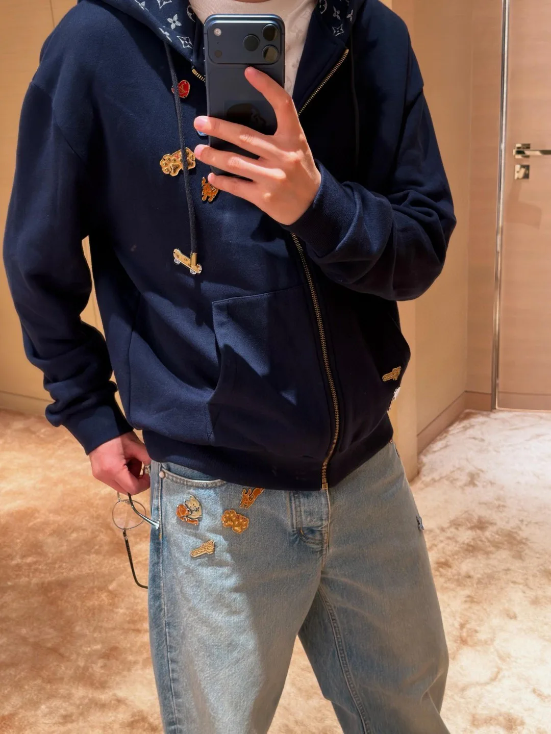 Men's Sweatshirts And Hoodies LOUIS VUITTON 17852634