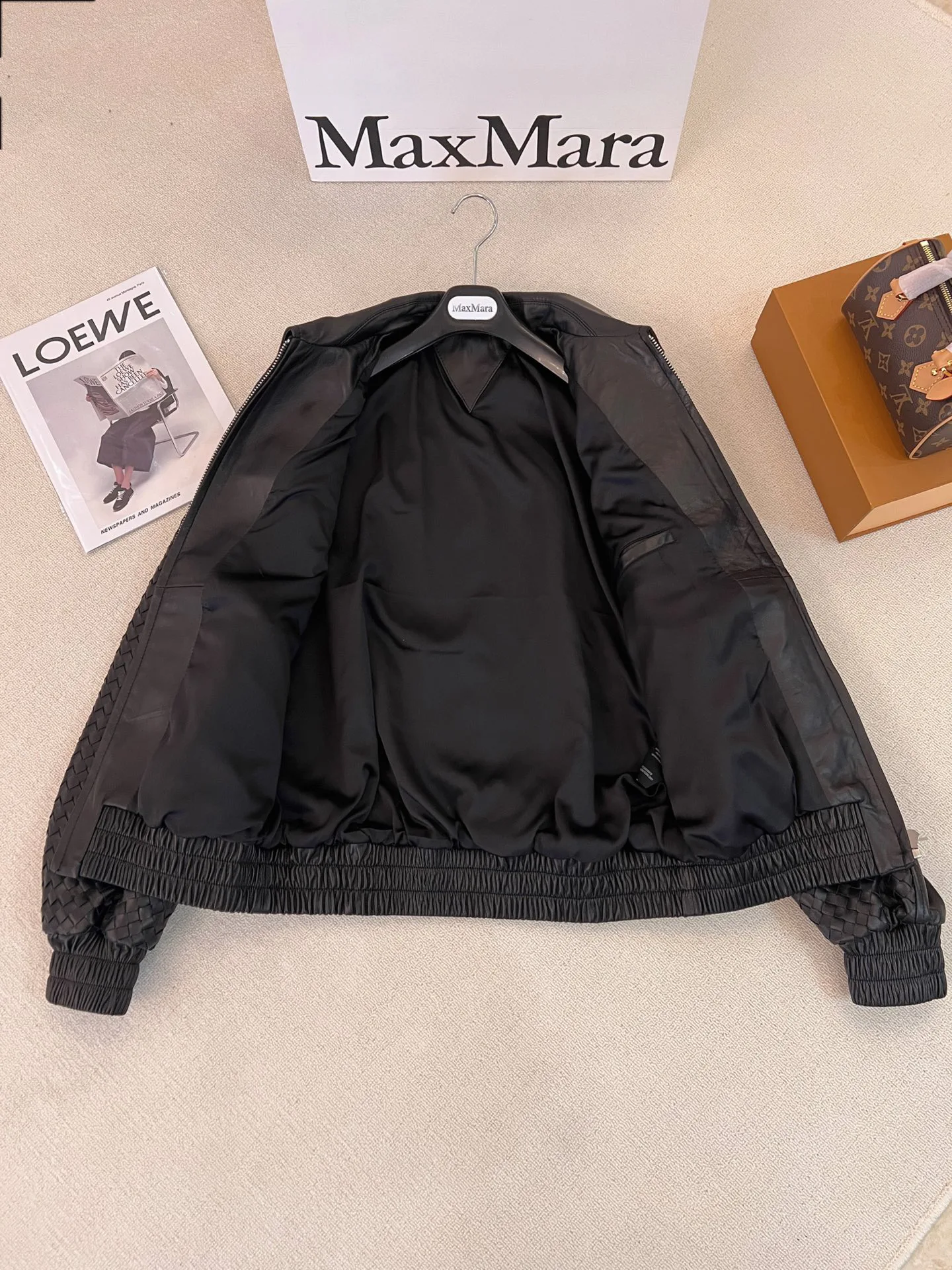 Women's Leather Jackets And Sheepskin Coats BOTTEGA VENETA 18064685