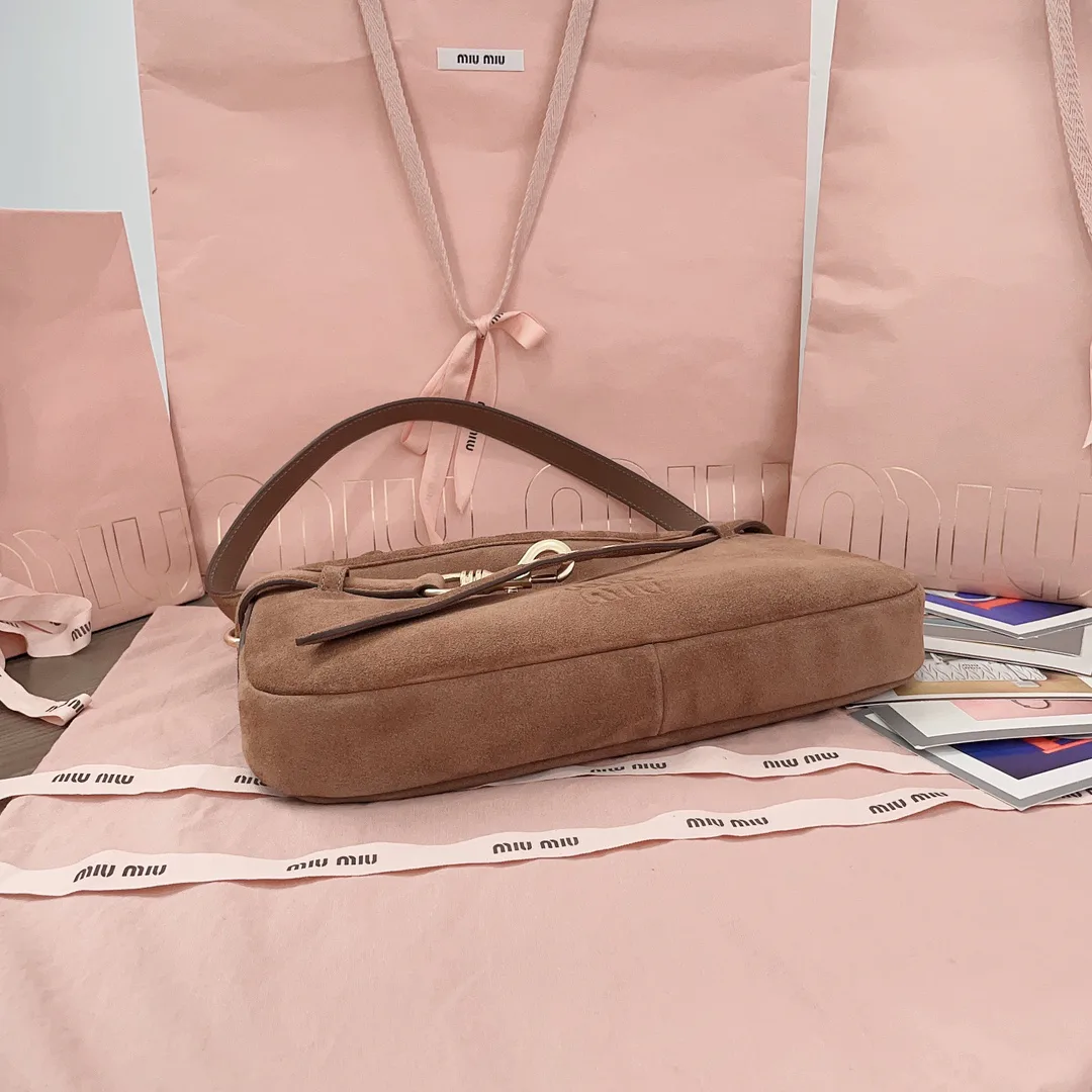 Women's Classic Handbags MIU MIU 18323194