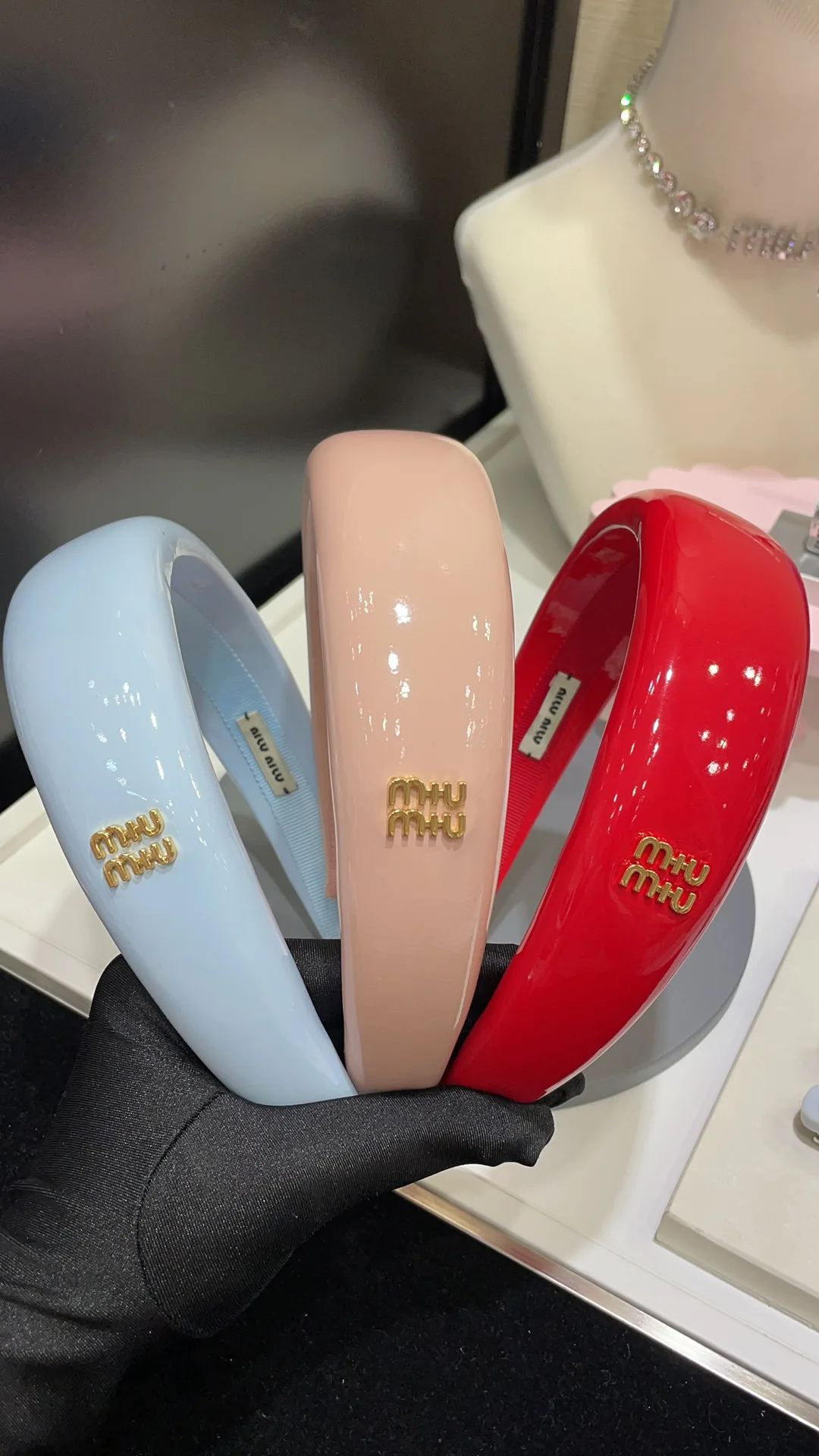 Hats MIU MIU 17919506