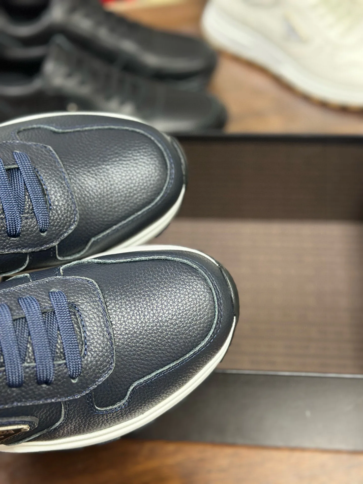 Women's Sneakers PRADA 17851269