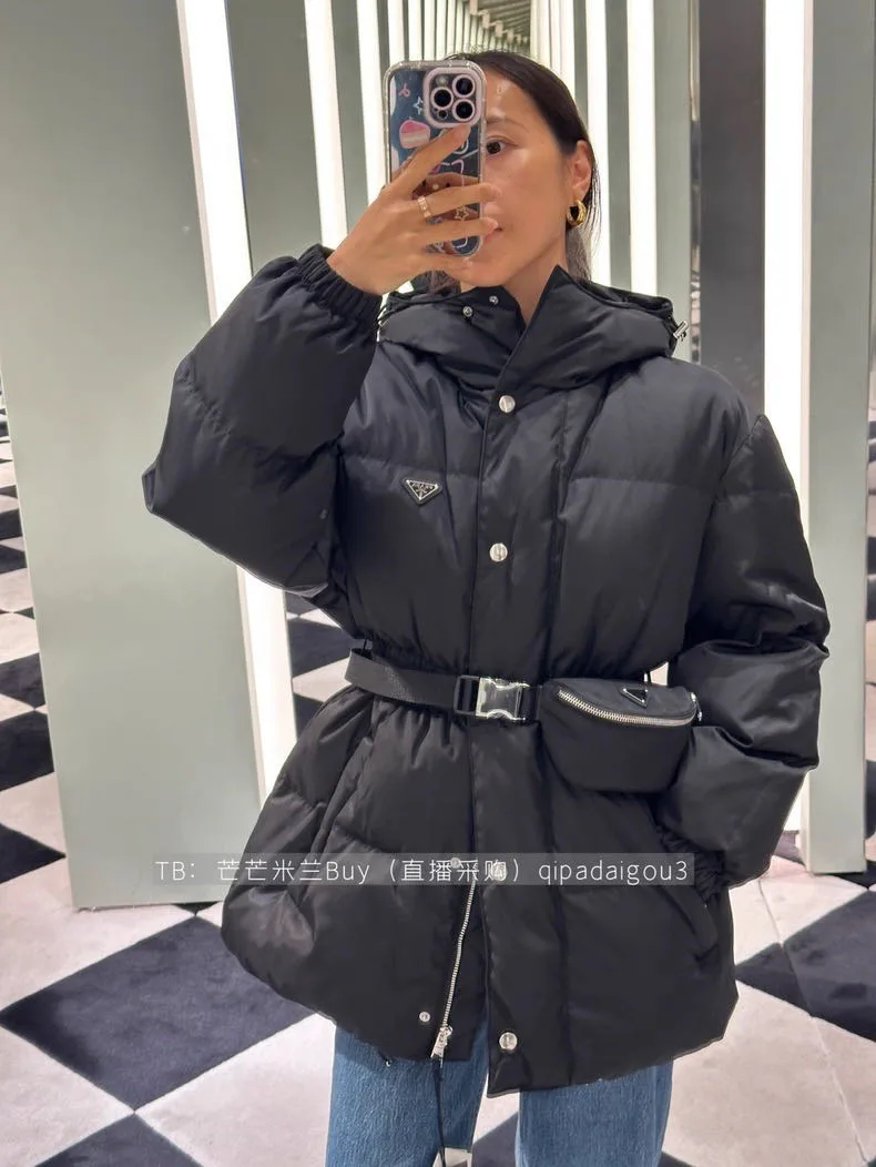 Women's Jackets And Down Jackets PRADA 18298604
