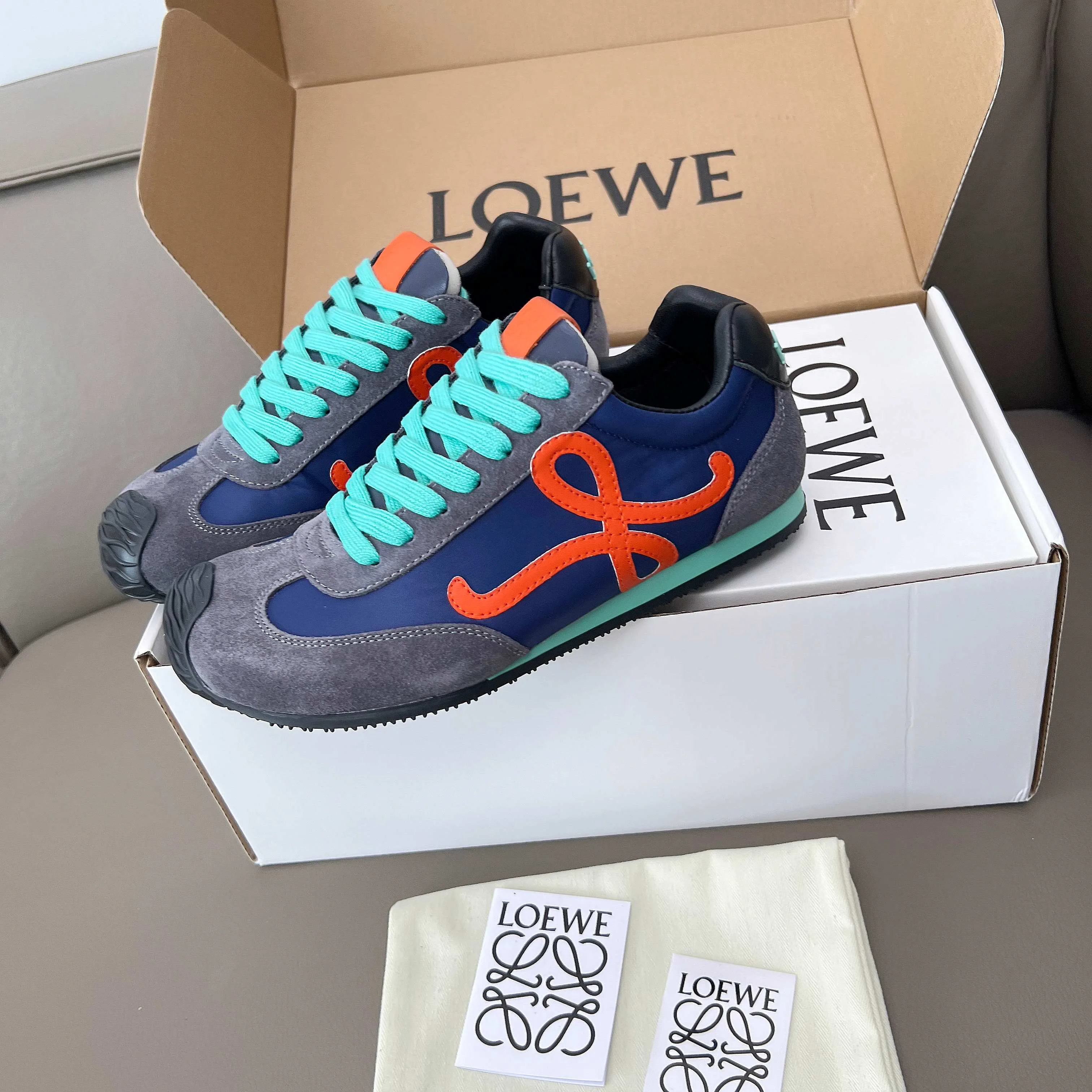 Women's Sneakers LOEWE 18011177