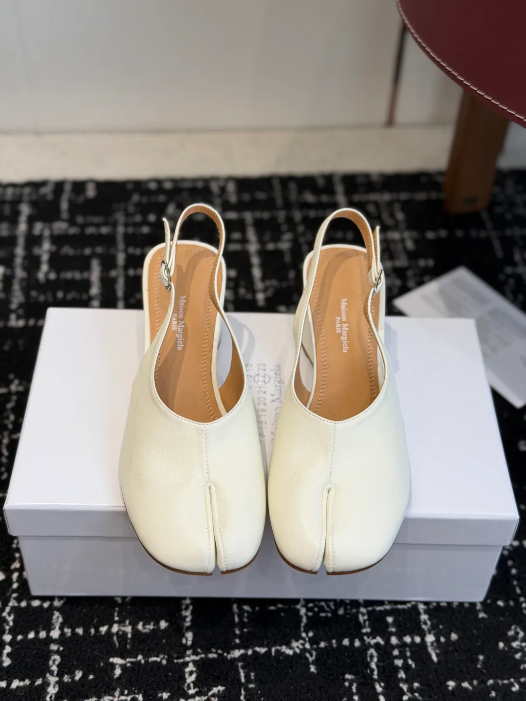 Women's Open-Toe Sandals MAISON MARGIELA 17997939
