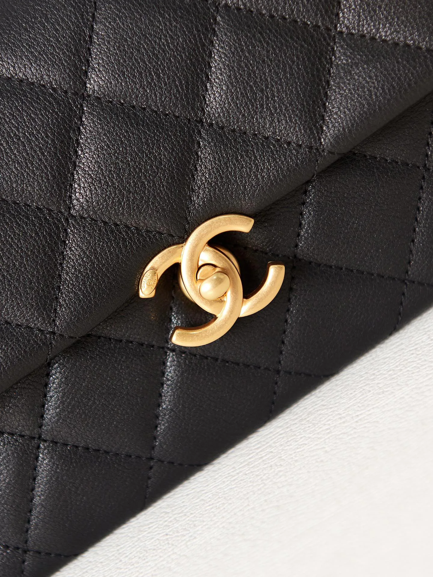 Women's Classic Handbags CHANEL 18065593
