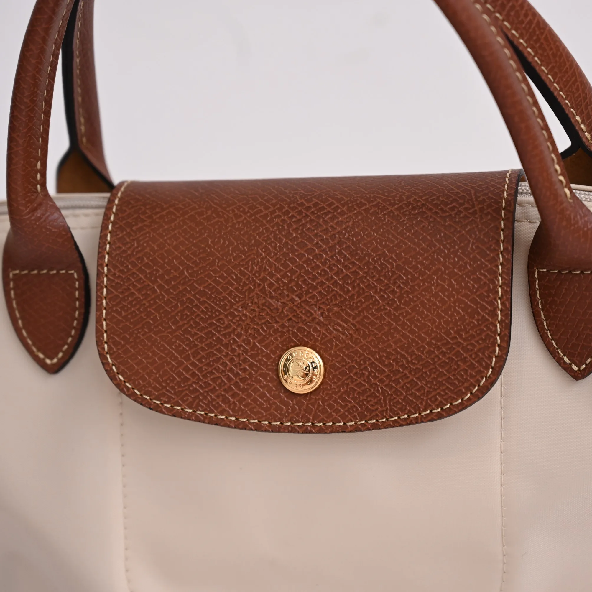 Women's Classic Handbags LONGCHAMP 17449026