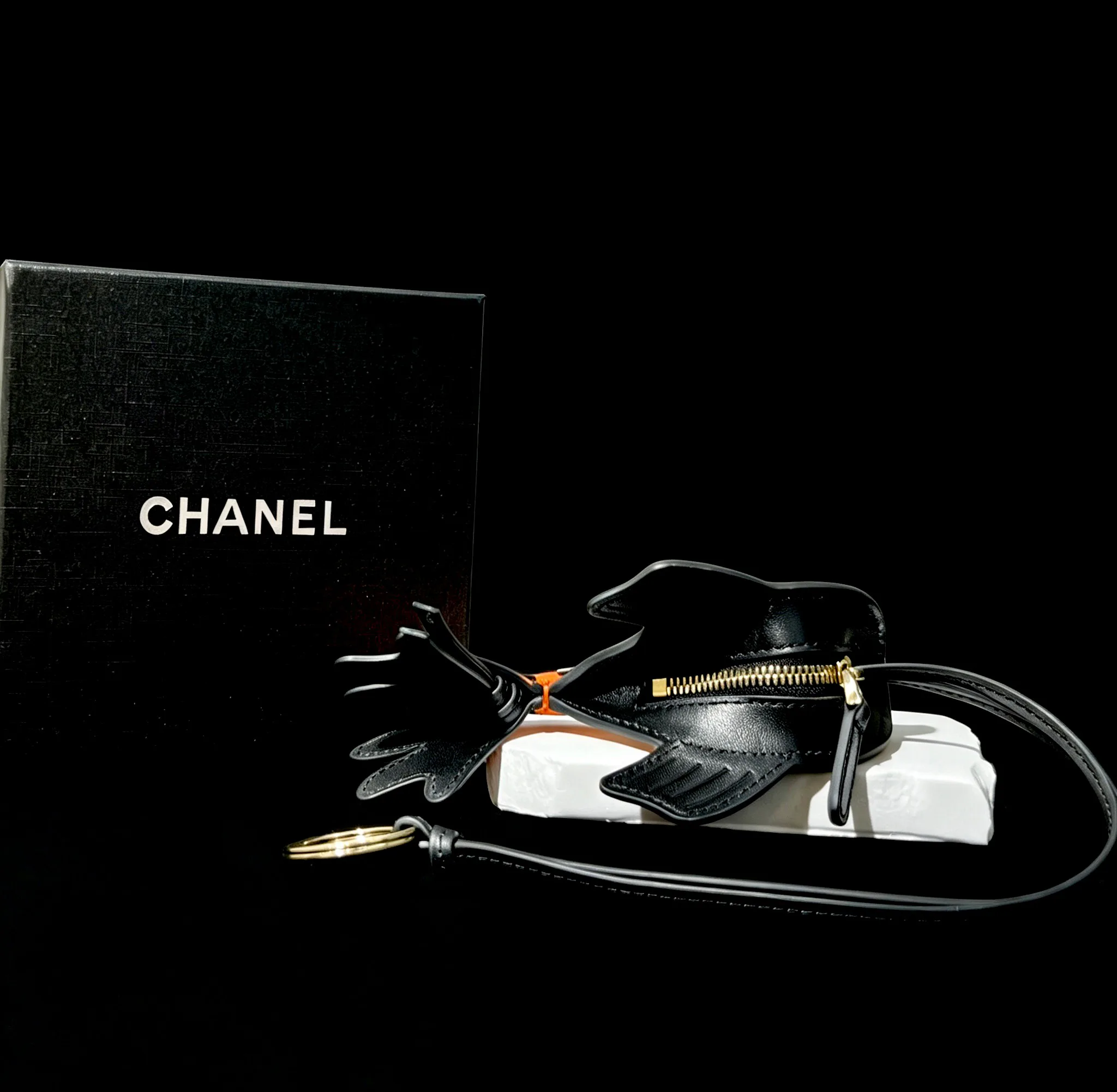 Key Cases CHANEL 18058556