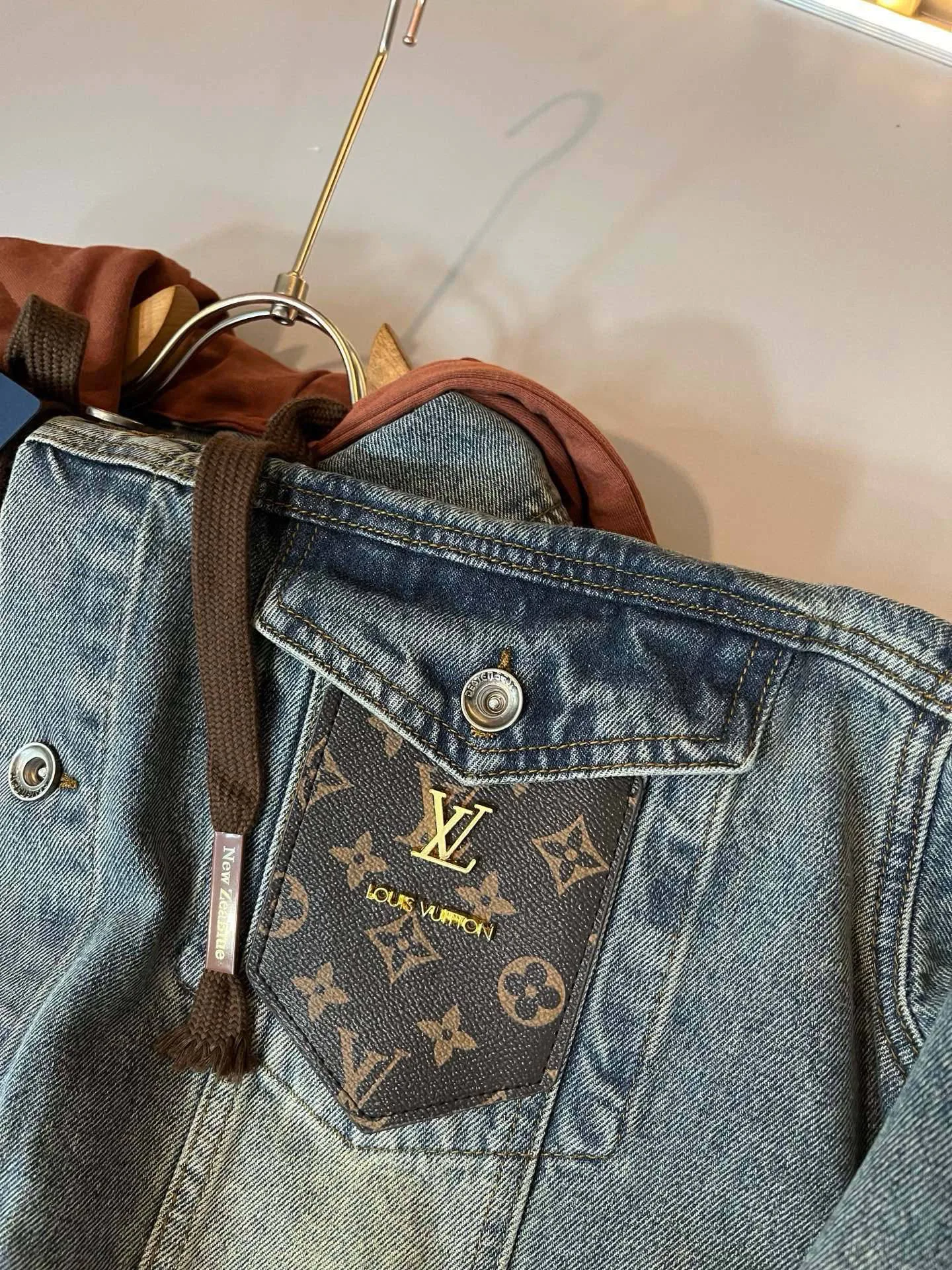 Men's Jackets And Down Jackets LOUIS VUITTON 18343315