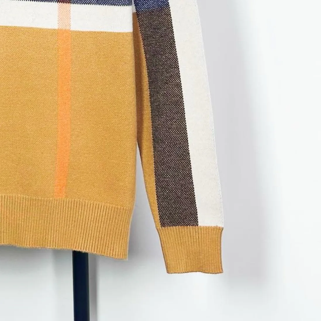 Women's Jumpers And Sweaters BURBERRY 18130405