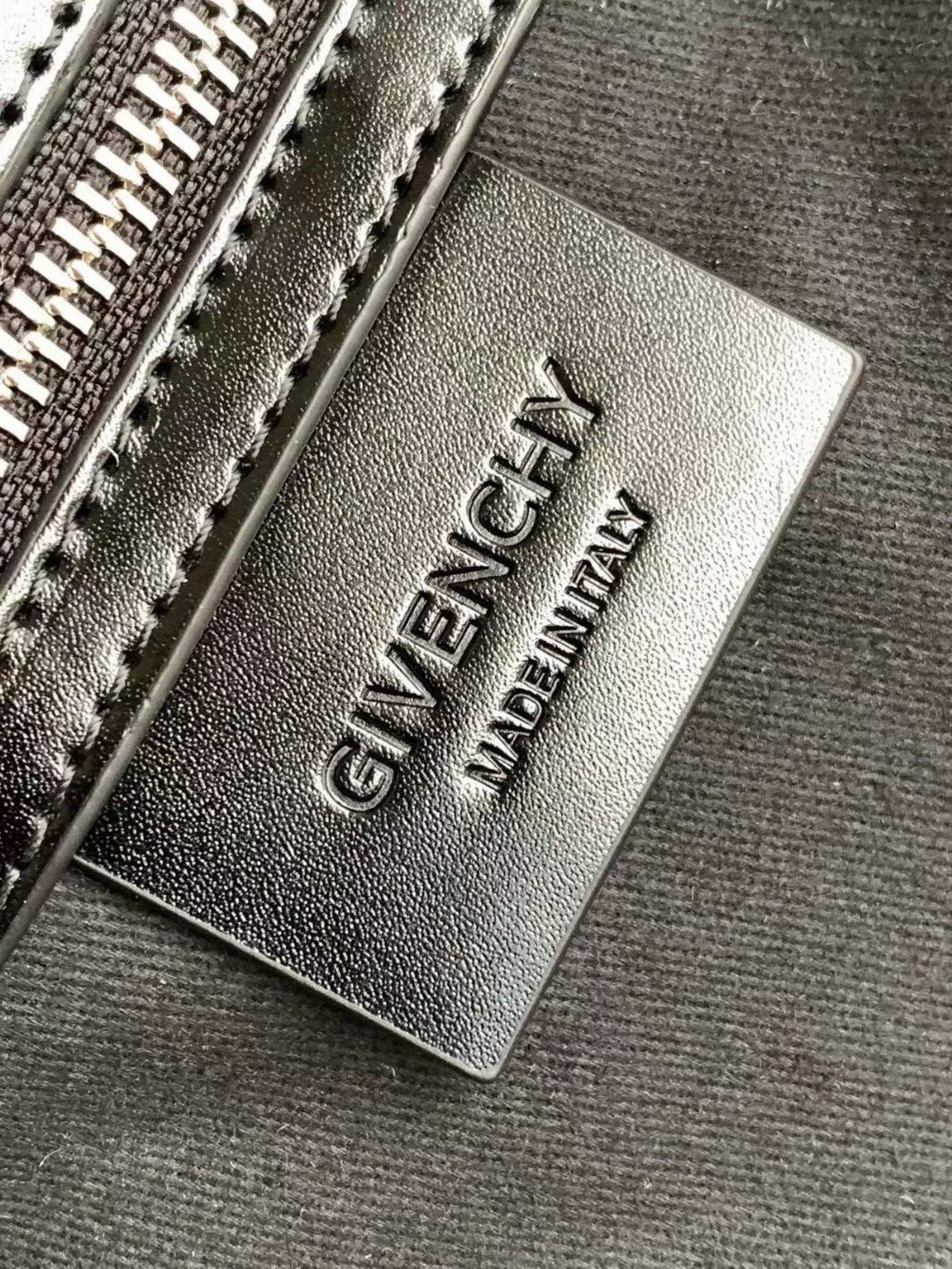 Women's Classic Handbags GIVENCHY 18452644