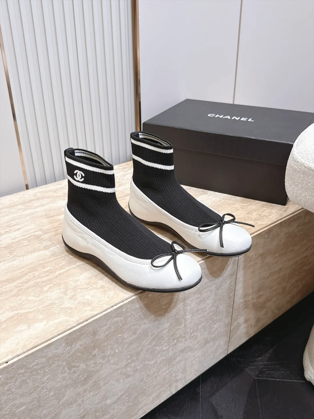 Women's Ballet Flats CHANEL 17968823