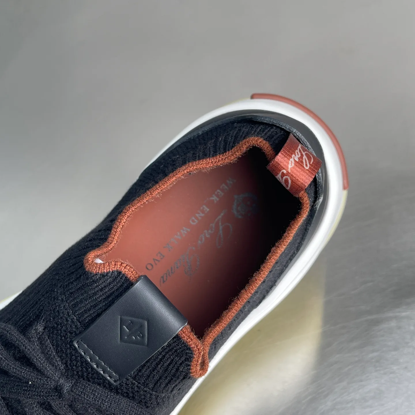 Women's Sneakers LORO PIANA 18234369