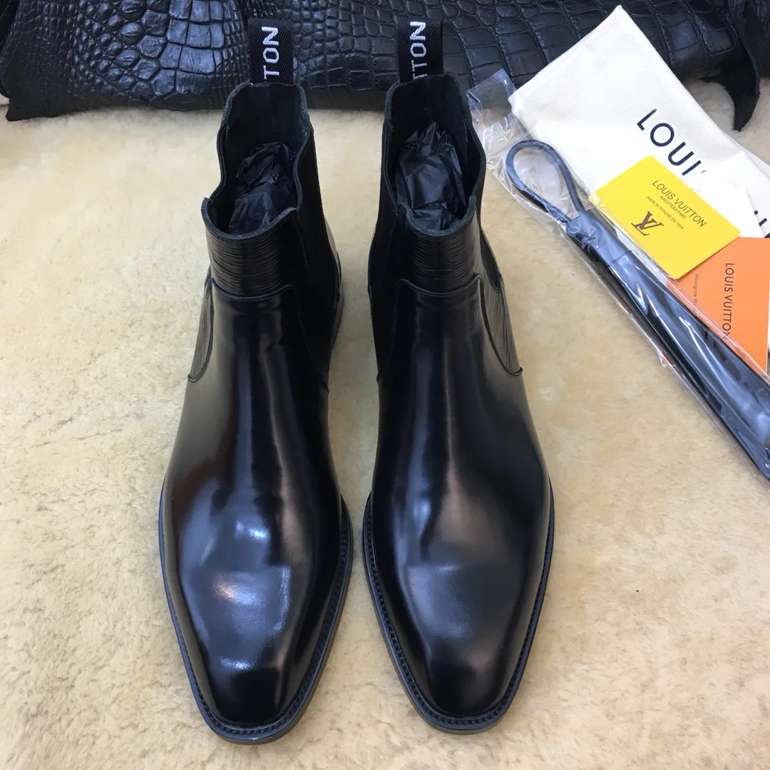 Men's Ankle Boots LOUIS VUITTON 17955348