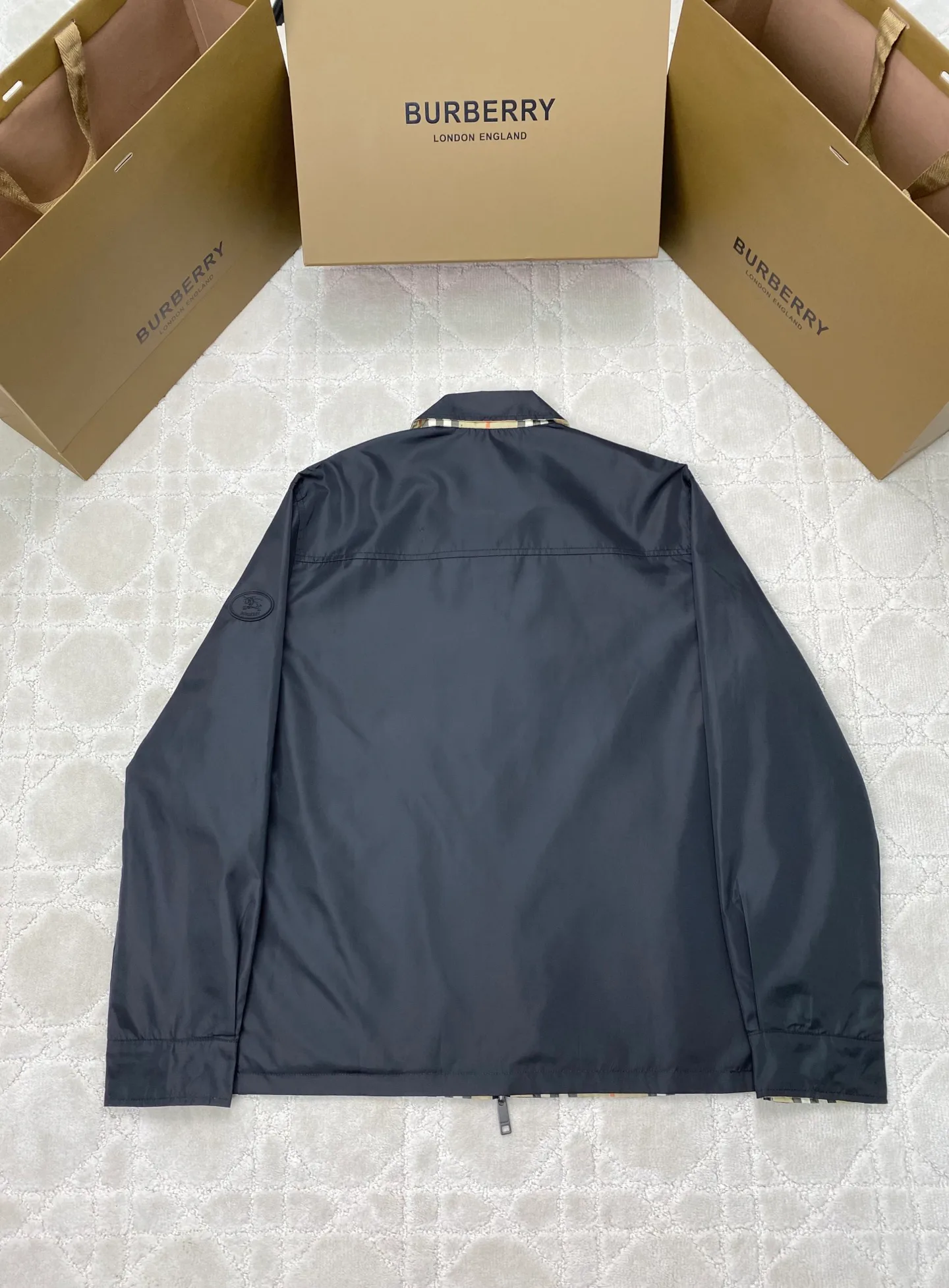 Men's Jackets And Down Jackets BURBERRY 18074125