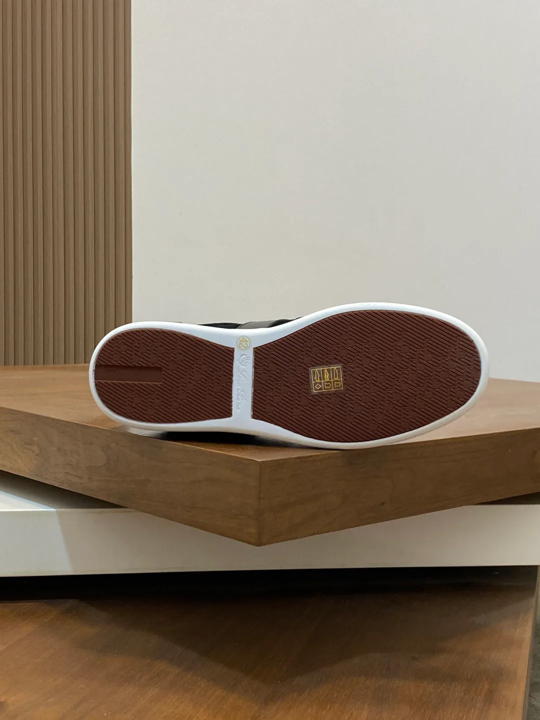 Кроссовки Мужские Loro Piana 18586575