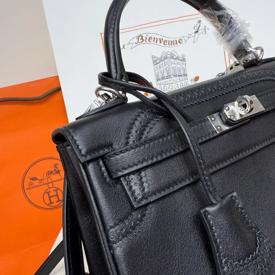Women's Classic Handbags HERMES 18394568