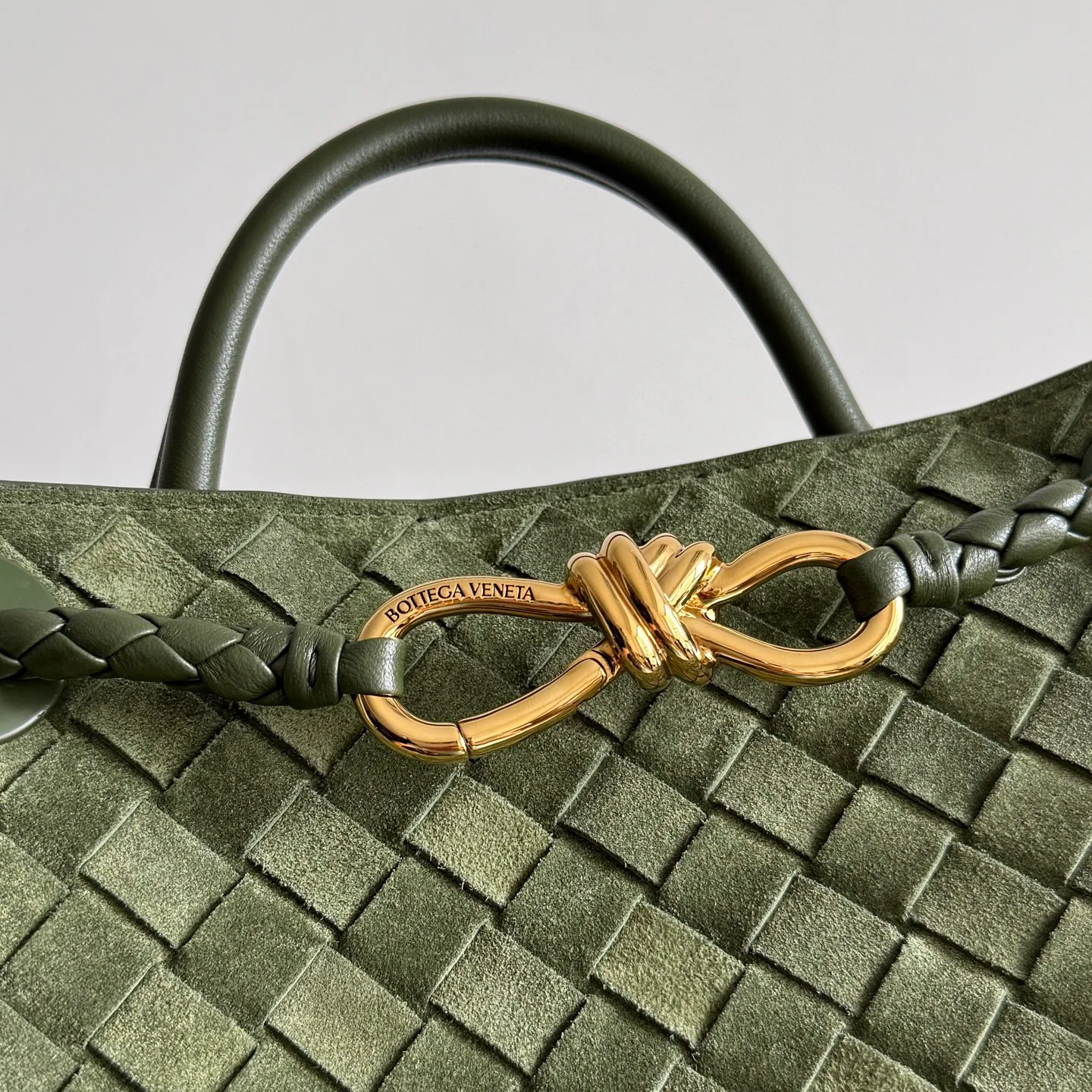 Women's Classic Handbags BOTTEGA VENETA 18367479