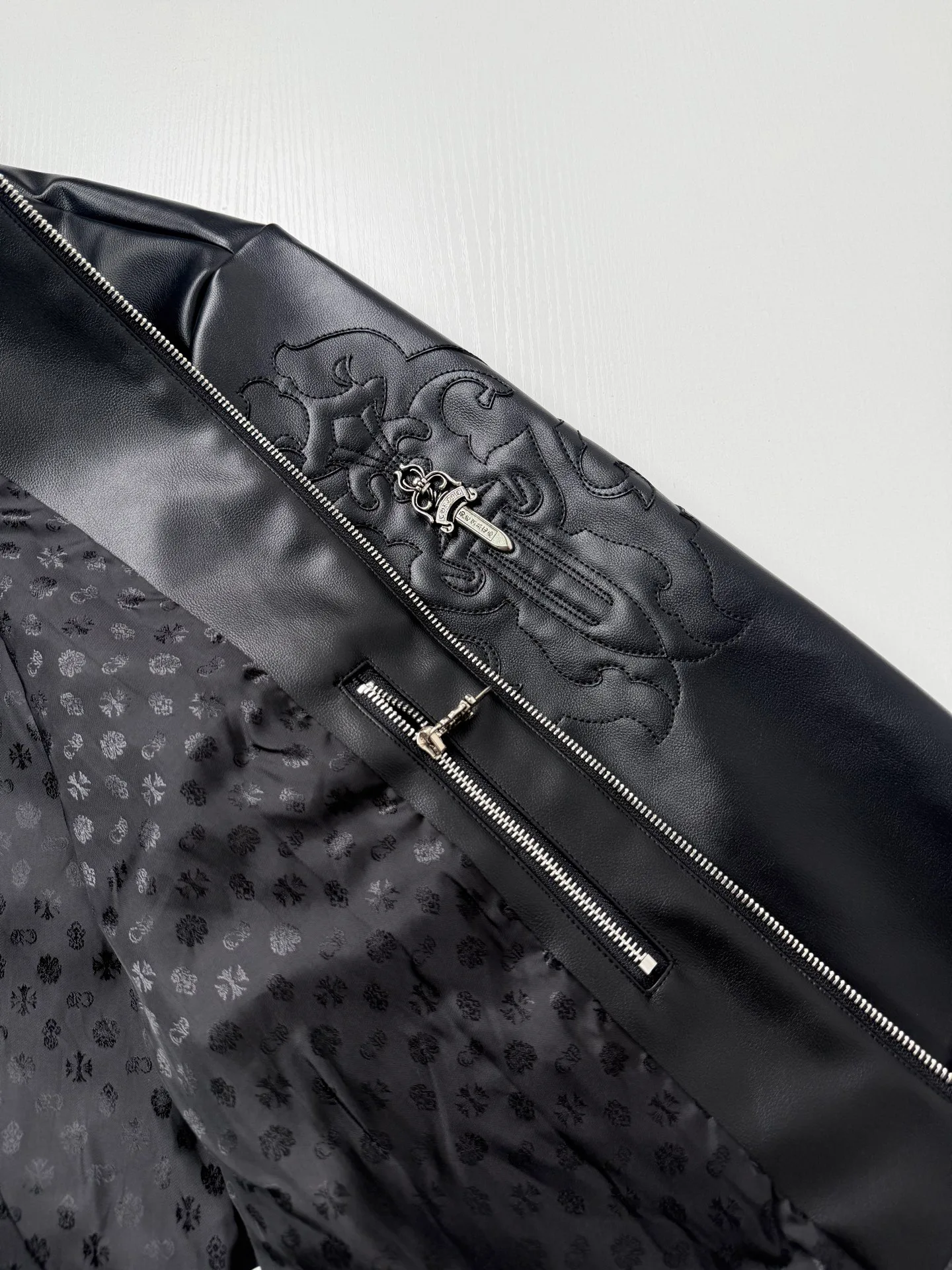 Men's Leather Jackets And Sheepskin Coats CHROME HEARTS 17993314