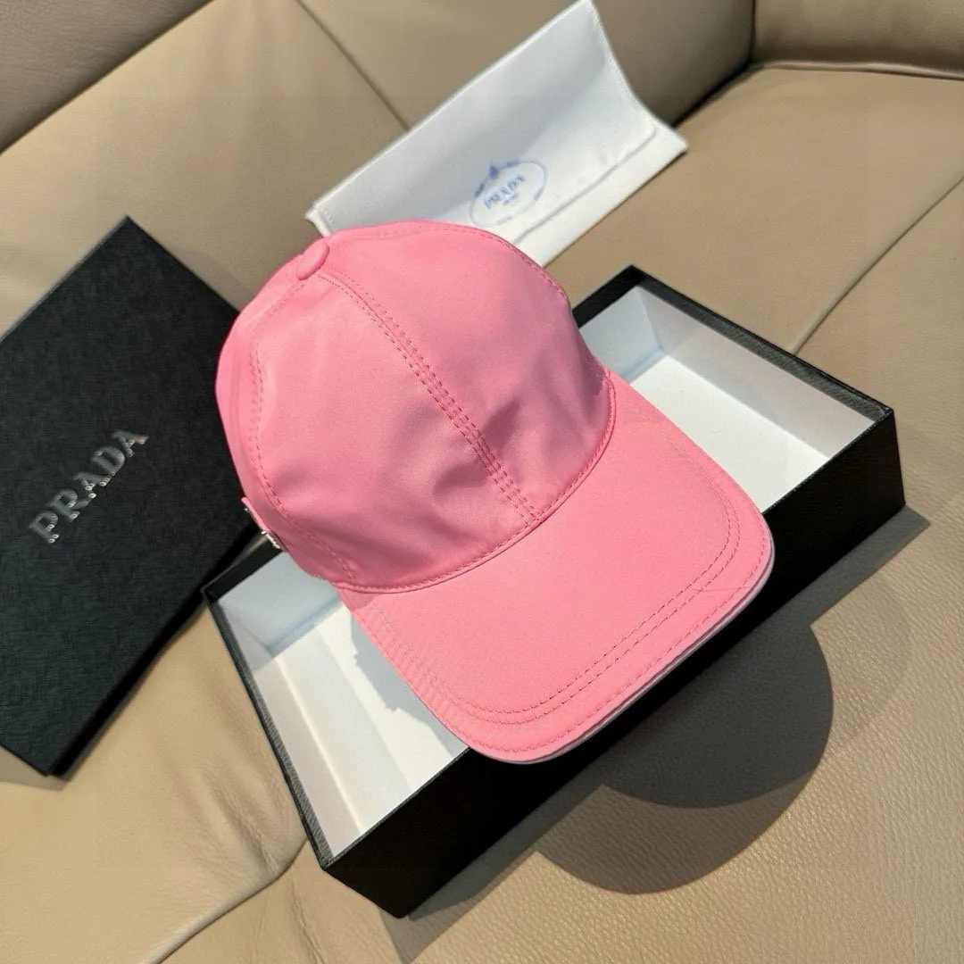 Hats PRADA 17604800