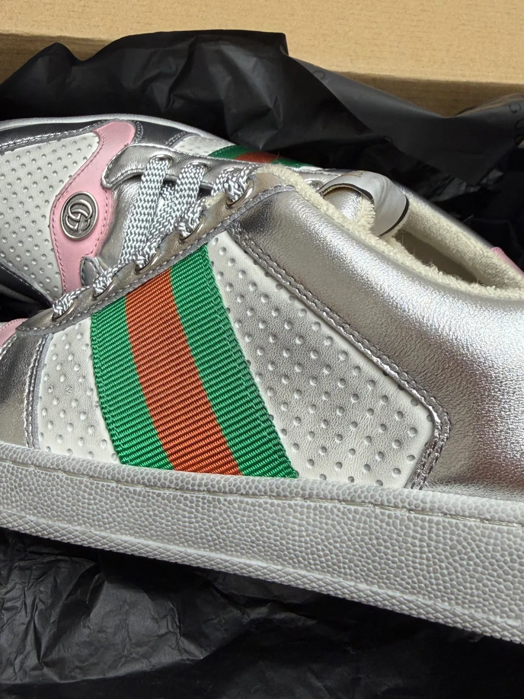 Women's Sneakers GUCCI 18448010