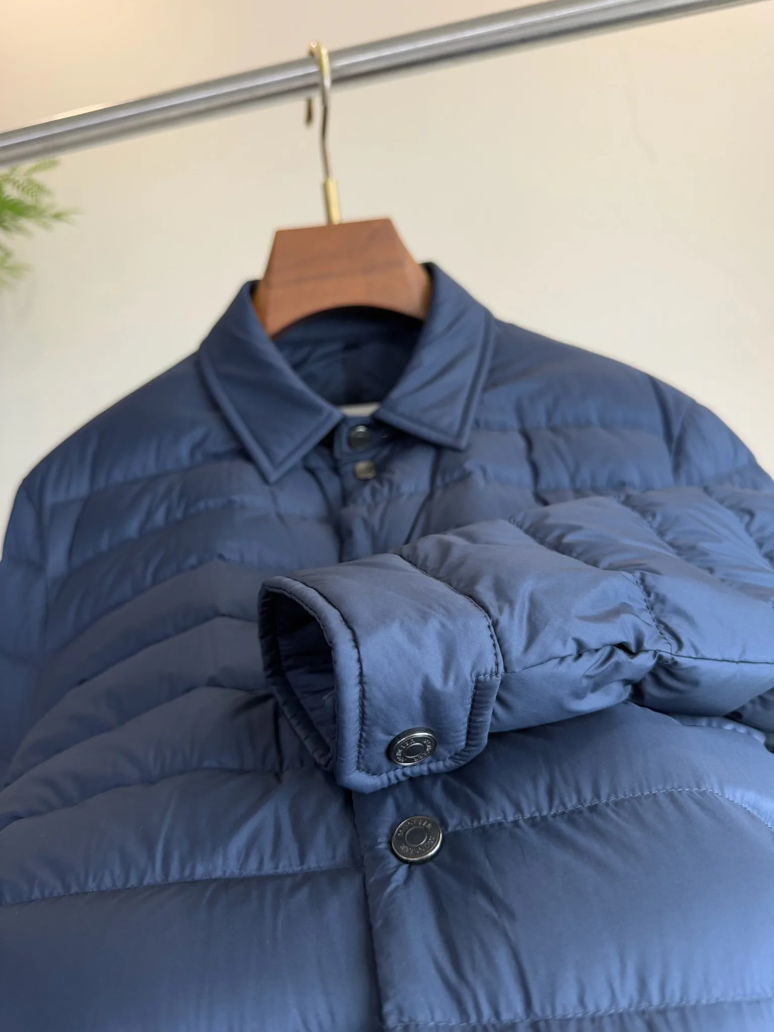 Men's Jackets And Down Jackets MONCLER 18084533