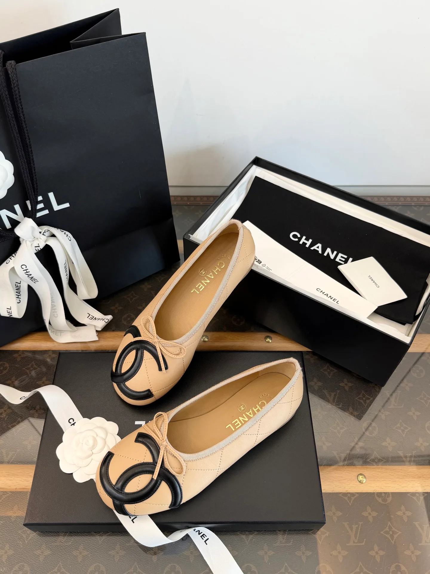 Women's Ballet Flats CHANEL 18133242