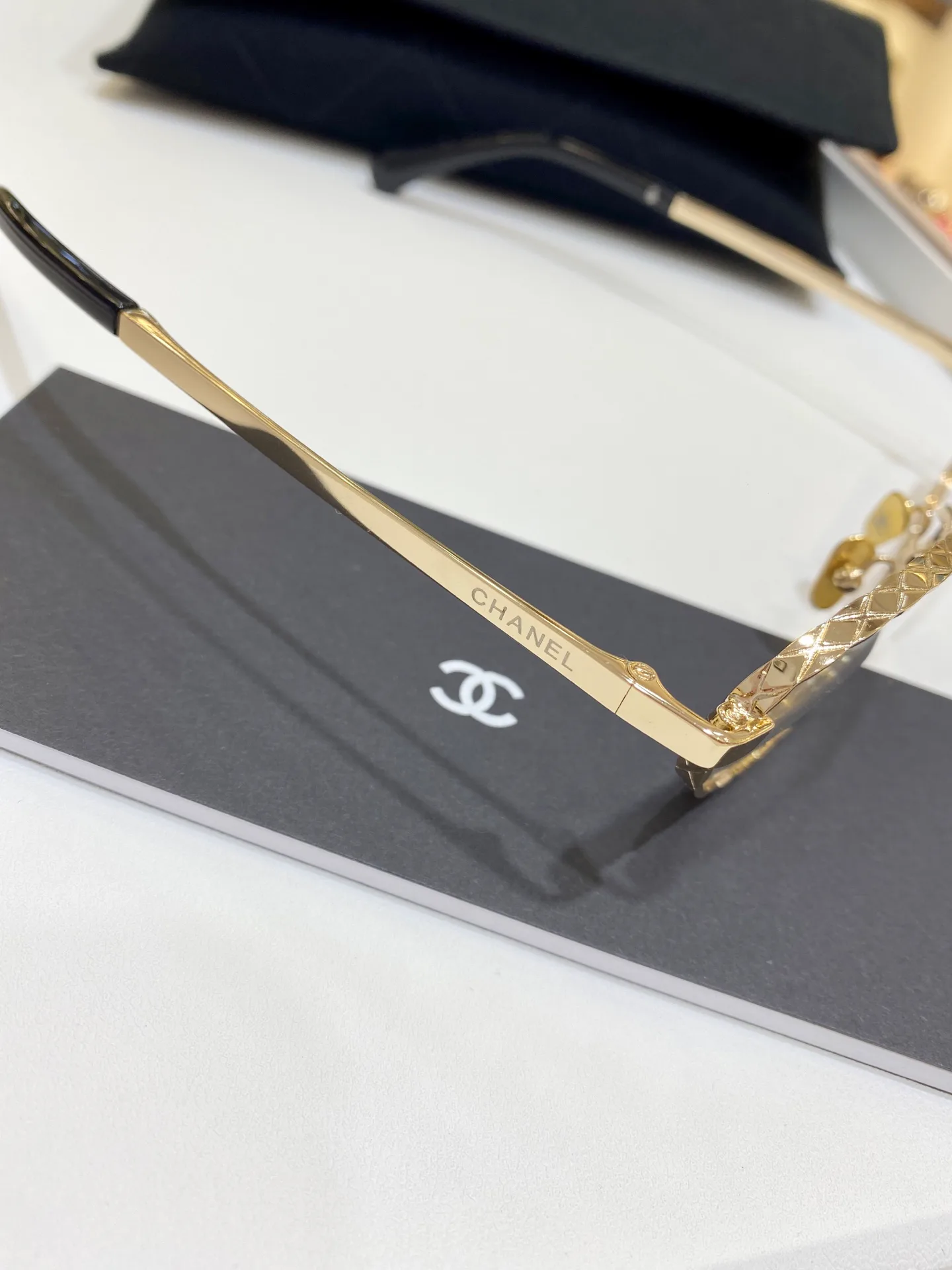 Glasses CHANEL 16942366