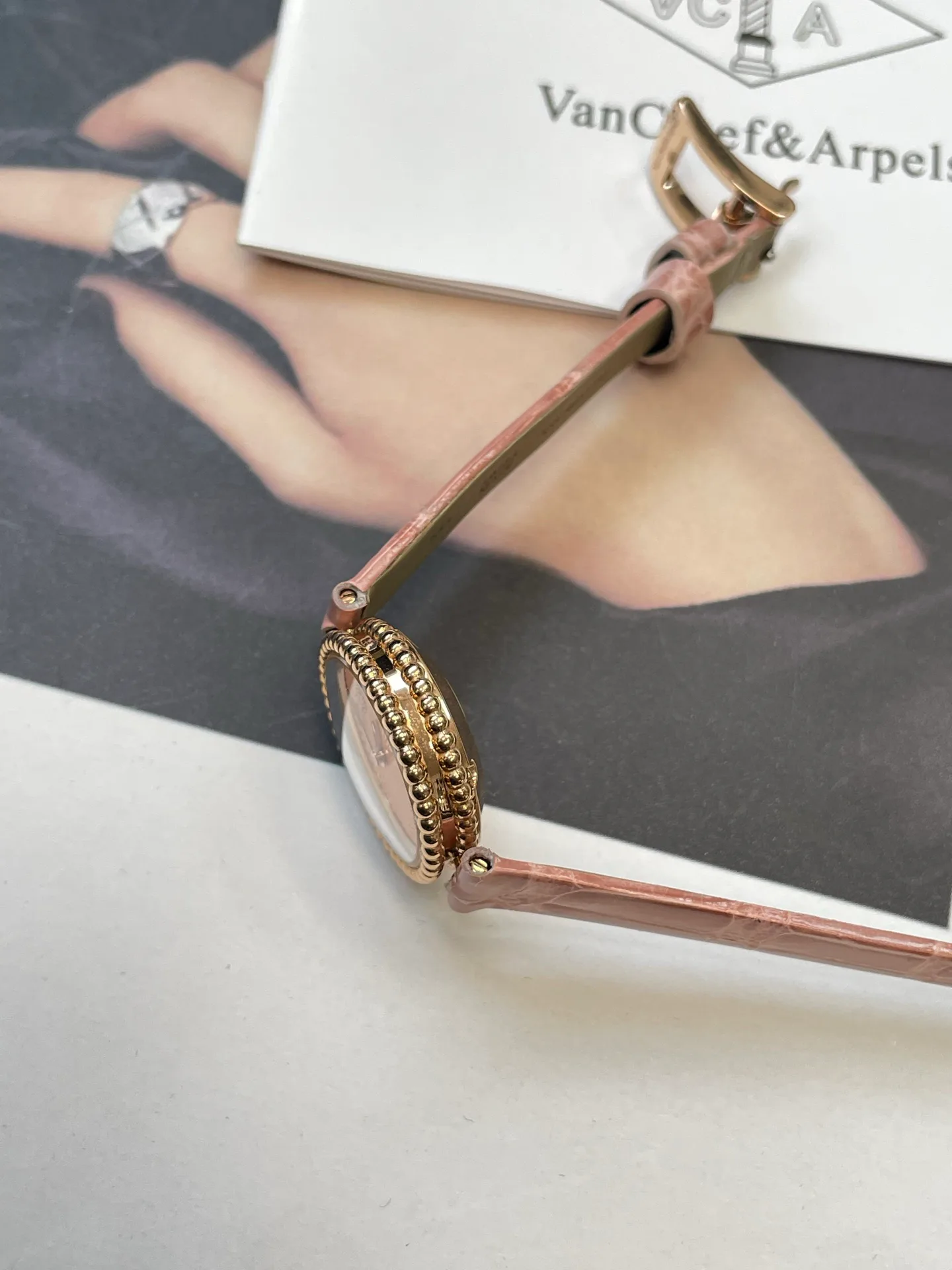 Women's Watches VAN CLEEF & ARPELS 17336728