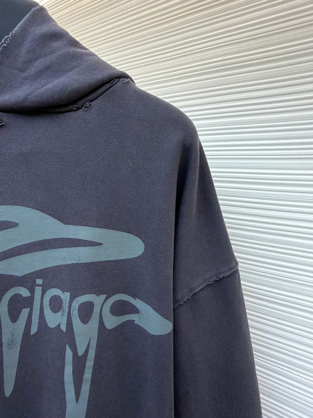 Men's Sweatshirts And Hoodies BALENCIAGA 17699437