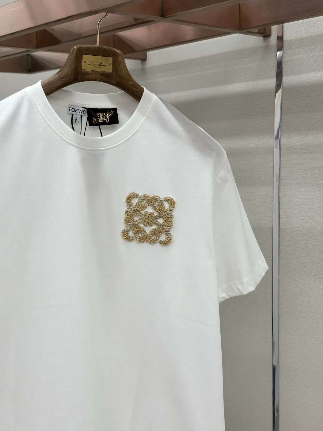 Women's T-Shirts LOEWE 18191140