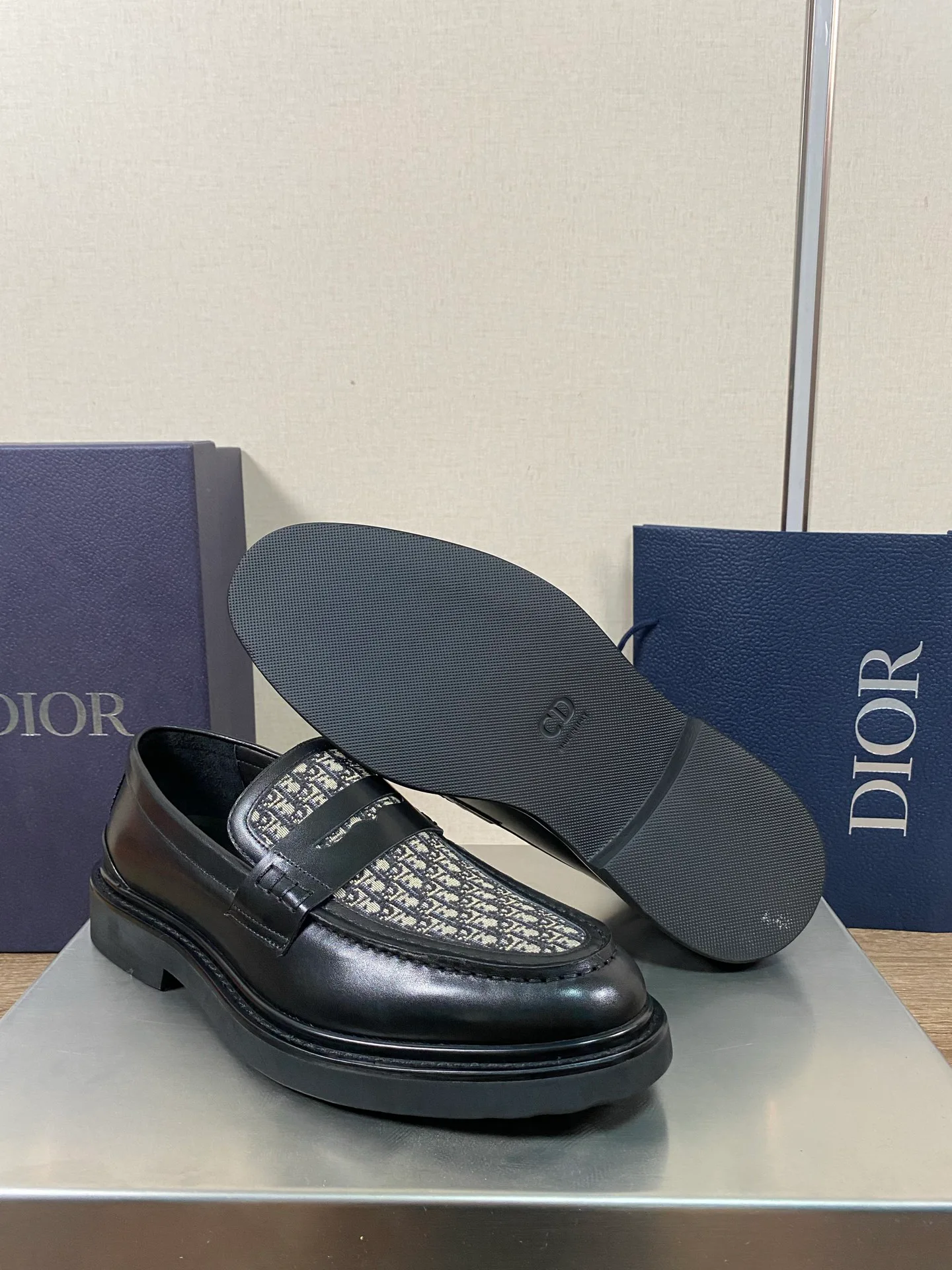 Men's Loafers And Dress Shoes CHRISTIAN DIOR 18078637