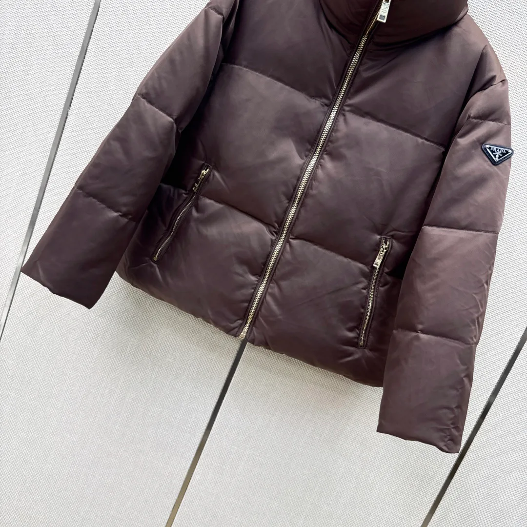 Women's Jackets And Down Jackets PRADA 18398206